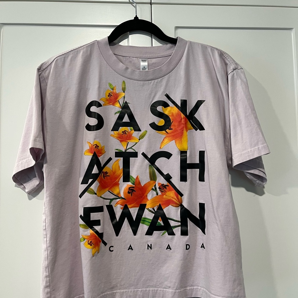 Graphic Soft Pink Cropped T-Shirt